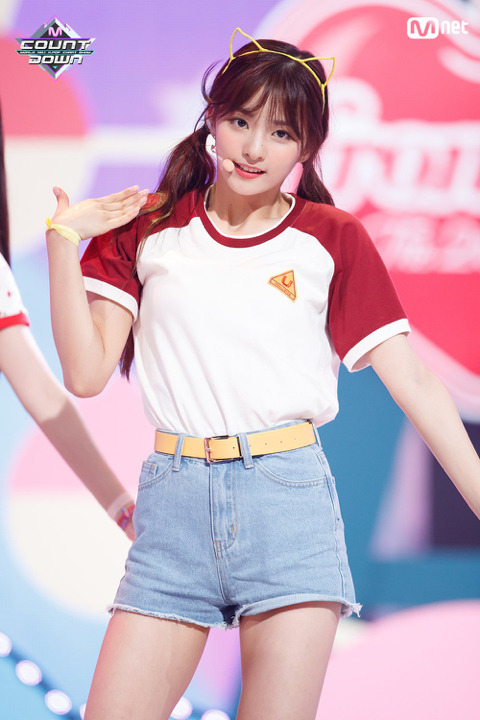 프로미스 나인 이나경 | 인스티즈