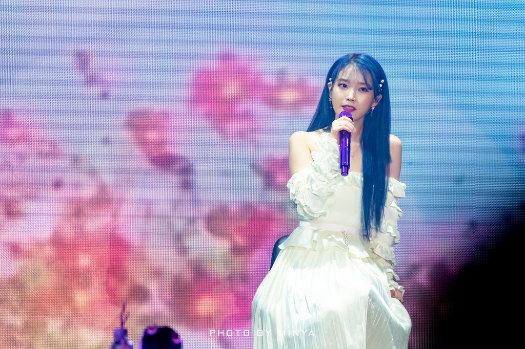어제 인천콘 아이유.jpg | 인스티즈