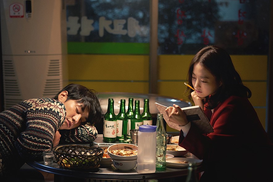 관계자들이 뽑은 올해 한국영화 가장 의외의 대박과 가장 의외의 폭망.jpg | 인스티즈