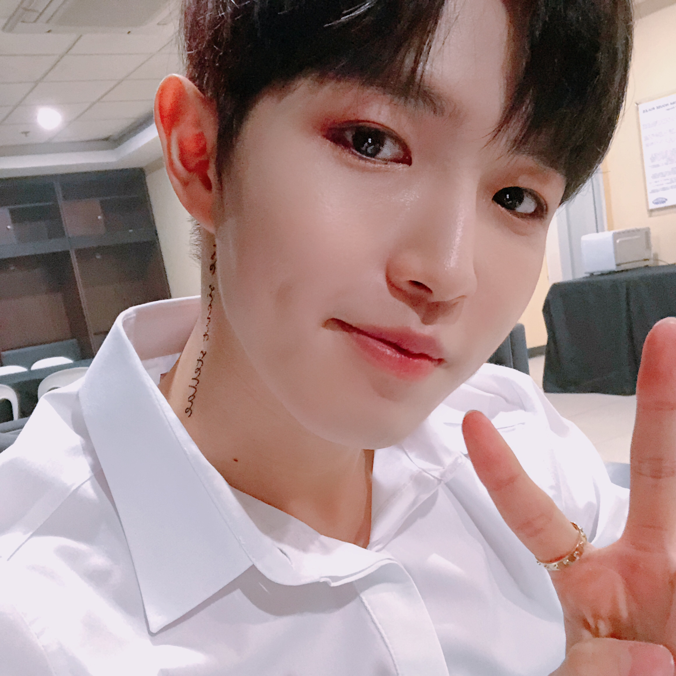 예뻐요 이미지