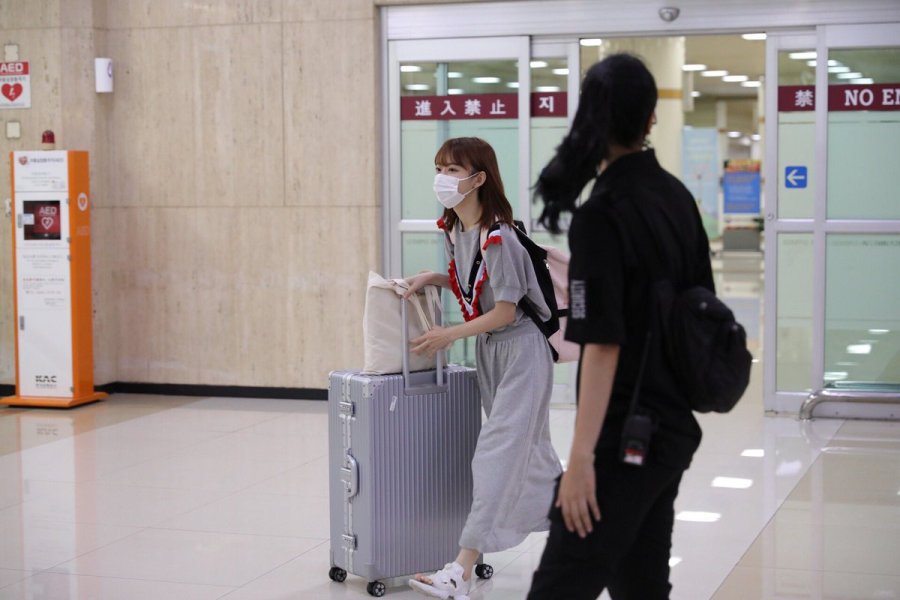 프듀48) 사쿠라,쥬리,사에,미루 김포공항 입국사진.jpg | 인스티즈