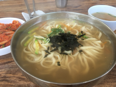 궁칼국수 이미지